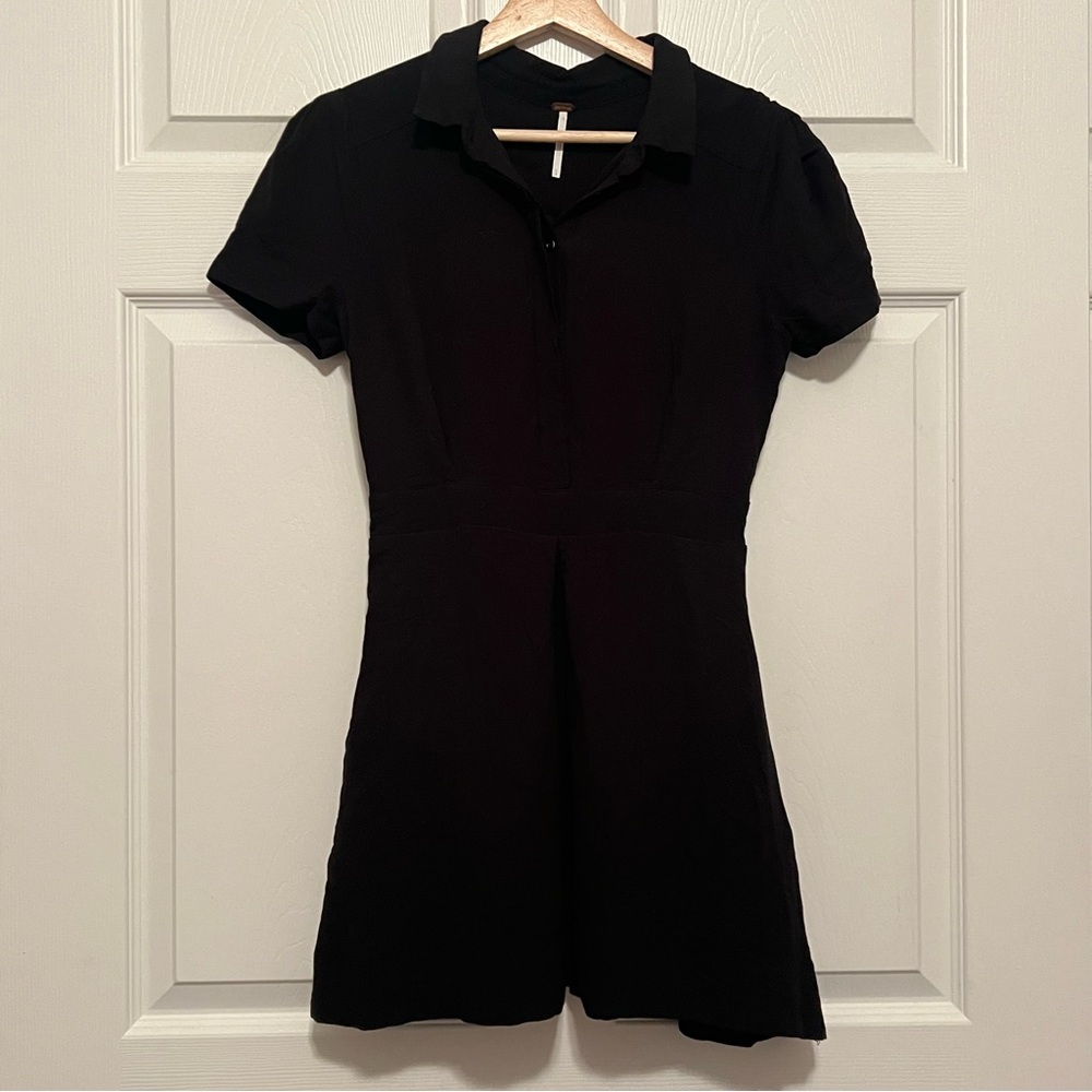 Free People Romper Size 6 Black short sleeve